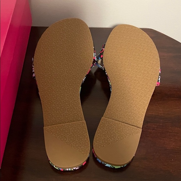 Lilly Pulitzer Emery Slide - Picture 3 of 3